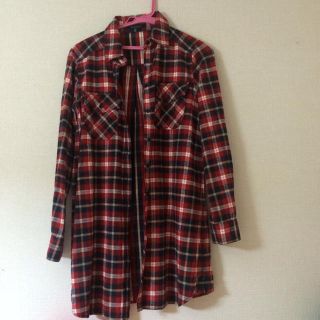 ページボーイ(PAGEBOY)のロングシャツ 赤チェック(カットソー(長袖/七分))