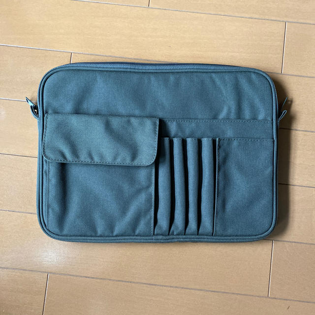 MUJI (無印良品)(ムジルシリョウヒン)の無印良品　バッグインバッグ　B5サイズ　美品 インテリア/住まい/日用品の日用品/生活雑貨/旅行(その他)の商品写真