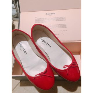 レペット(repetto)のrepetto Camille Red 35(バレエシューズ)