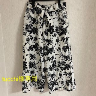 アーバンリサーチ(URBAN RESEARCH)のtucchi様専用　アーバンリサーチ　ガウチョパンツ(カジュアルパンツ)