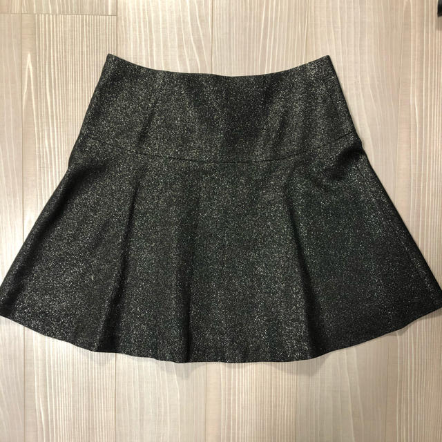 ADORE(アドーア)のADORE ラメ　ブラック　スカート レディースのスカート(ミニスカート)の商品写真