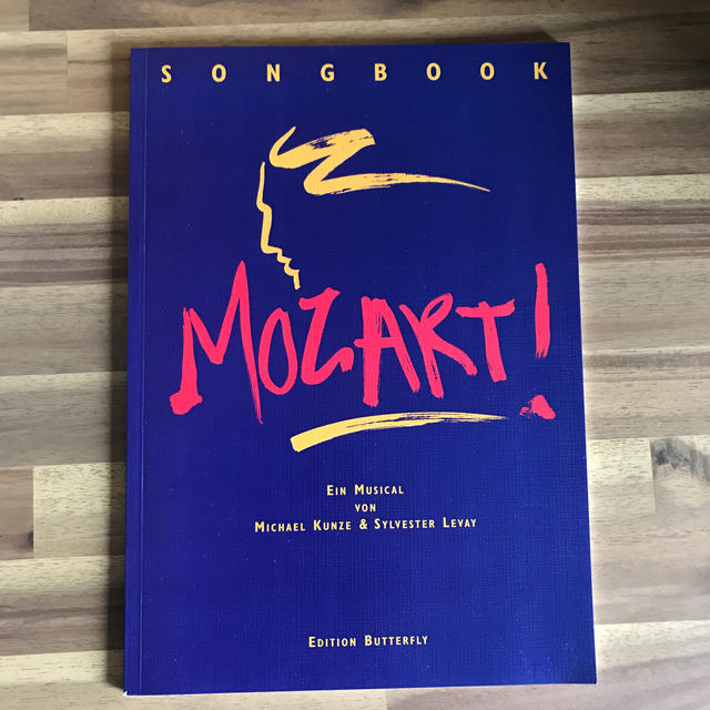 ミュージカル モーツァルト ソングブック ドイツ語版の通販 By Tirish S Shop ラクマ ミュージカル モーツァルト ソングブック ドイツ語版の通販 By Tirish S Shop ラクマ