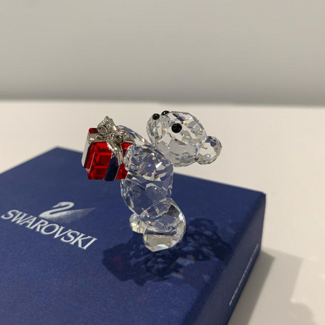 SWAROVSKI(スワロフスキー)のSWAROVSKI プレゼントベア エンタメ/ホビーの美術品/アンティーク(ガラス)の商品写真