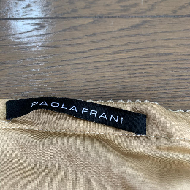 PAOLA FRANI(パオラフラーニ)の本日限定価格　パオラフラーニ　ティアードスカート　美品 レディースのスカート(ひざ丈スカート)の商品写真