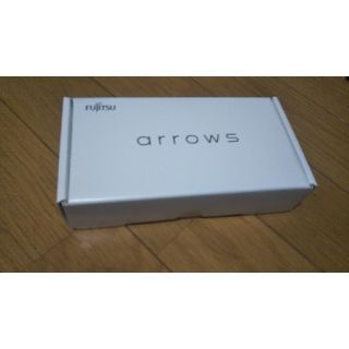 フジツウ(富士通)の富士通arrows rxSIMフリースマートフォン本体(スマートフォン本体)