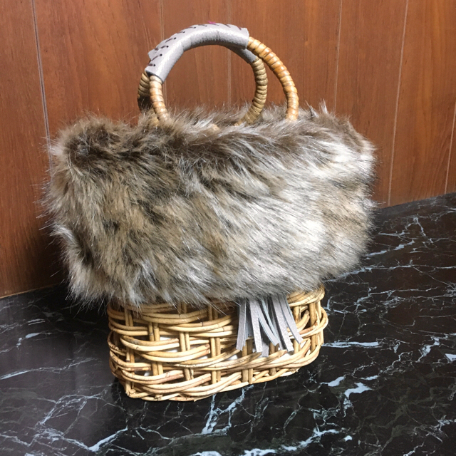 PRIMO115 ファー付きカゴバッグ の通販 by 81ちゃん's shop|ラクマ PRIMO115 ファー付きカゴバッグ の通販 by 81ちゃん's shop|ラクマ