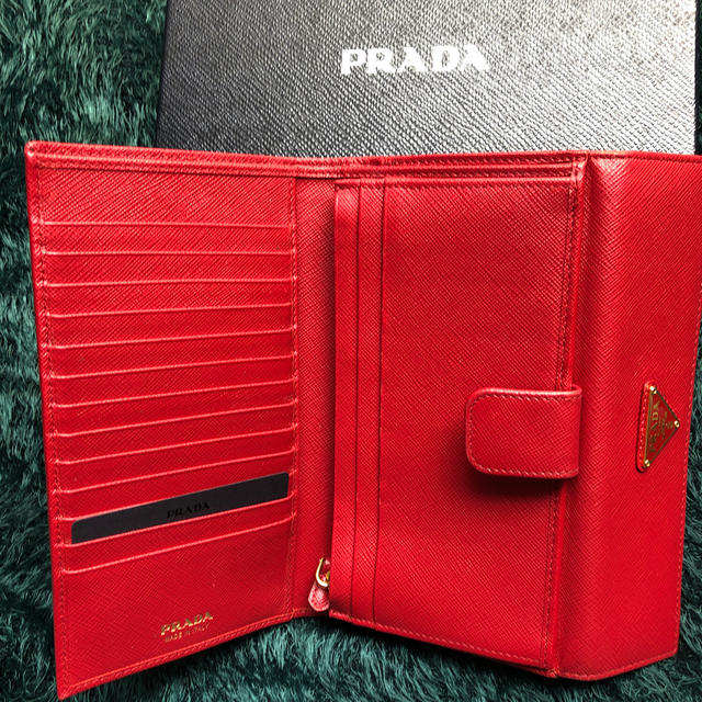 PRADA 長財布 サフィアーノ トライアングル✨最終価格✨-