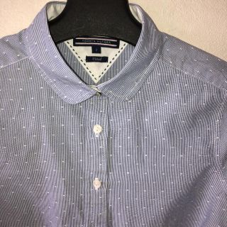 トミーヒルフィガー(TOMMY HILFIGER)のお値下げ　トミーヒルフィガー　長袖シャツ(シャツ/ブラウス(長袖/七分))