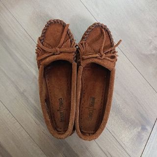 ミネトンカ(Minnetonka)のMINNETONKA(スリッポン/モカシン)