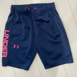 アンダーアーマー(UNDER ARMOUR)のアンダーアーマー　ハーフパンツ　140(ウェア)