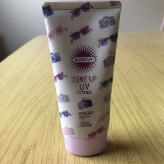 コーセーコスメポート(KOSE COSMEPORT)の★専用★トーンアップUV エッセンス　日焼け止め美容液(日焼け止め/サンオイル)