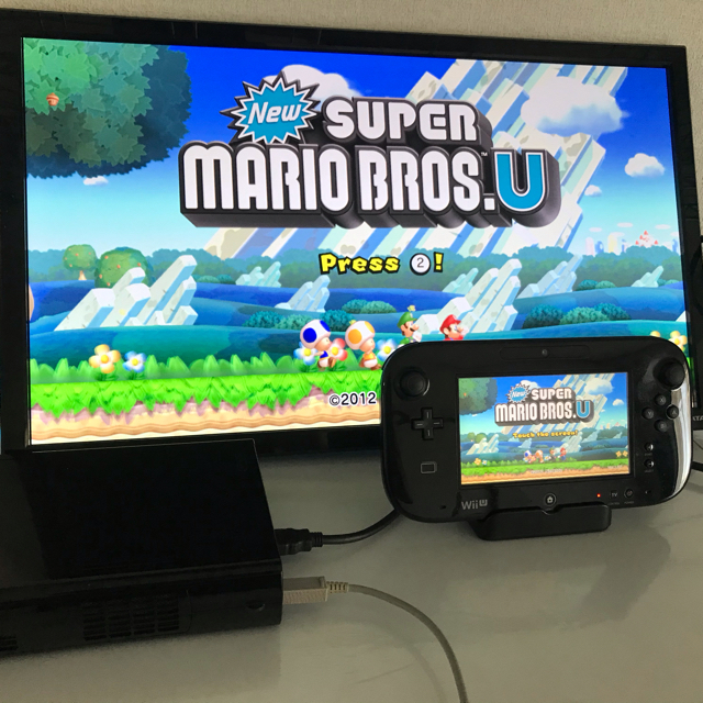 Wii U(ウィーユー)のwii Uセット エンタメ/ホビーのゲームソフト/ゲーム機本体(家庭用ゲーム機本体)の商品写真