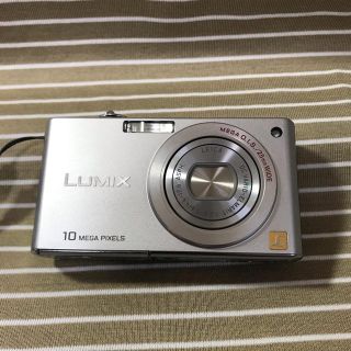 パナソニック(Panasonic)のPanasonic LUMIX デジカメ DMC-FX35 シルバー 【中古品】(コンパクトデジタルカメラ)