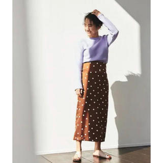 トゥモローランド(TOMORROWLAND)の金子綾コラボ ドットタイトスカート size34(ロングスカート)