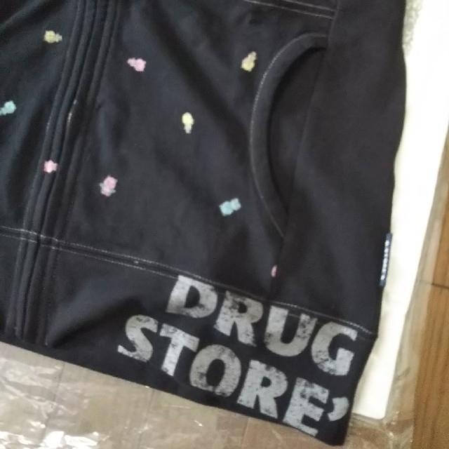 drug store's(ドラッグストアーズ)のdrug store's 長袖パーカー 専用です レディースのトップス(パーカー)の商品写真