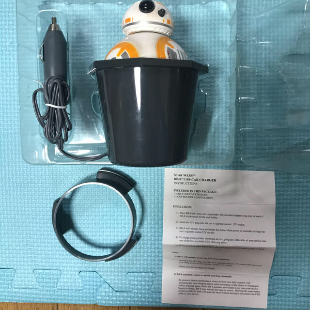 Disney(ディズニー)のSTAR WARS  BB-8 USB車載充電器 自動車/バイクの自動車(車内アクセサリ)の商品写真