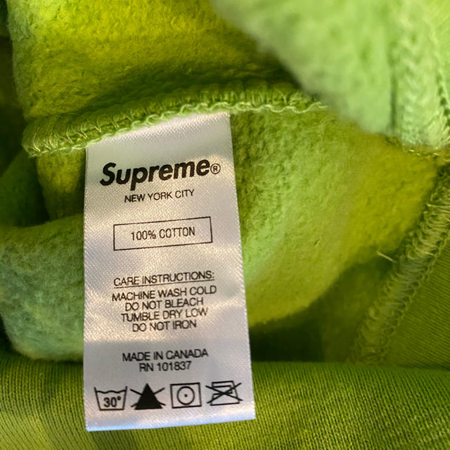 Supreme(シュプリーム)のTag Logo Hooded Sweatshirt メンズのトップス(パーカー)の商品写真