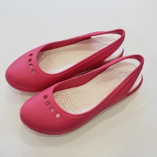 クロックス(crocs)のクロックス トーンサンダル　W7  23.5cm ダイエット　クロックス(サンダル)