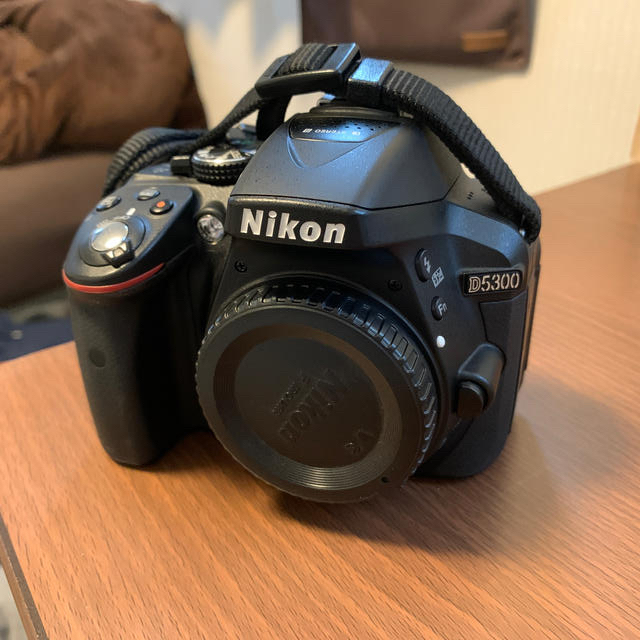 Nikon 一眼レフ本体 D5300箱あり-