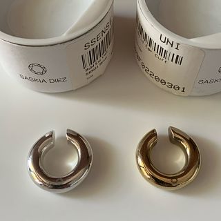 ビューティアンドユースユナイテッドアローズ(BEAUTY&YOUTH UNITED ARROWS)のSaskia Diez Boldイヤカフ シルバー＆ゴールド ２つセット(イヤーカフ)