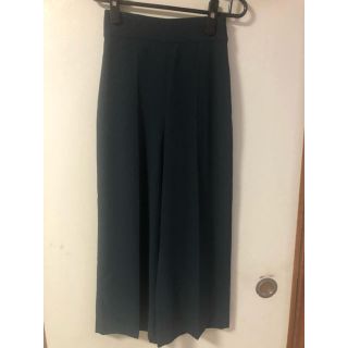 ザラ(ZARA)のZARA フレアワイドパンツ　ダークグリーン　EUR XS/USA XS(その他)