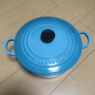 ルクルーゼ(LE CREUSET)のル・クルーゼ　鍋　22cm ココットロンド(鍋/フライパン)