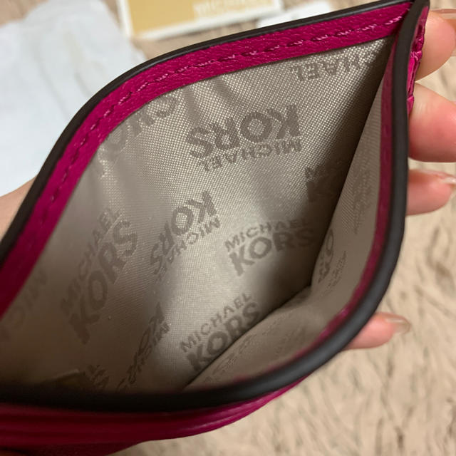 オープンポ Michael Kors マイケルコース 定期入れの通販 by ゆき 早い者勝ち おまけ付き マイケルコース カードケース 定期入れ