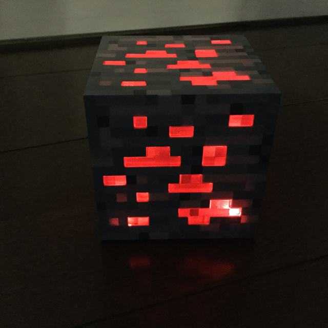 Minecraft ライトアップ レッドストーン鉱石 マインクラフトの通販 By チーちゃん S Shop ラクマ