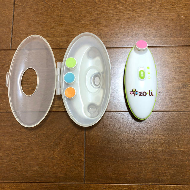 幼児用爪ヤスリ ネイルケアセット キッズ/ベビー/マタニティの洗浄/衛生用品(爪切り)の商品写真