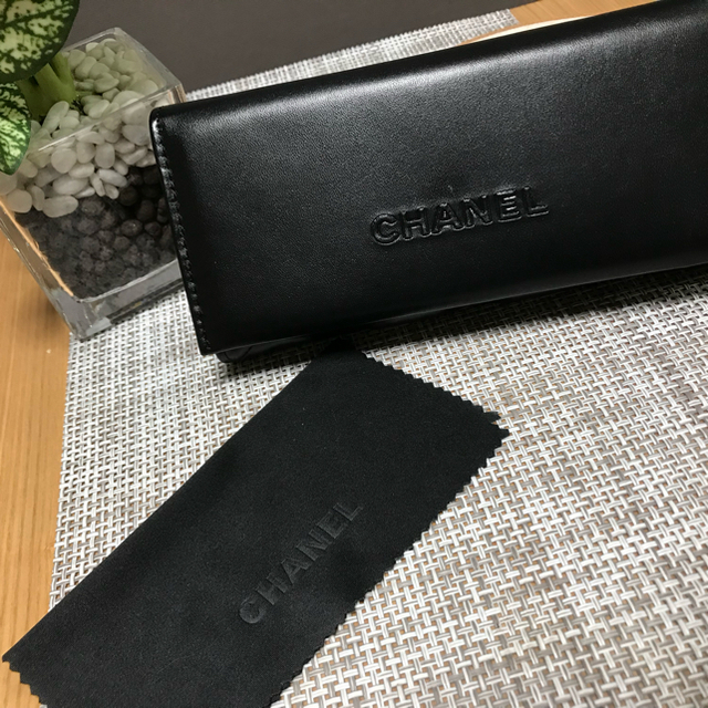 CHANEL(シャネル)の未使用品‼️CHANEL✨シャネル✰︎メガネ🎀フレーム　2186 レディースのファッション小物(サングラス/メガネ)の商品写真