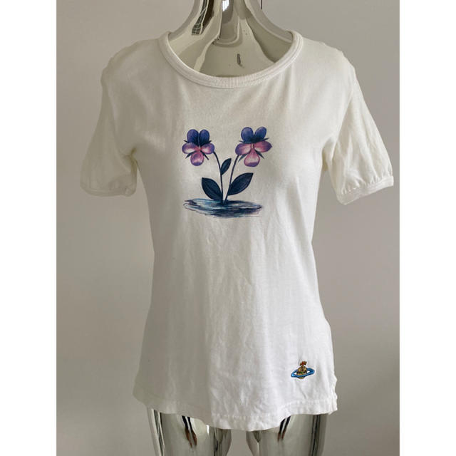 Vivienne Westwood(ヴィヴィアンウエストウッド)のVivienneWestwood 花　プリント　Tシャツ　白　XS レディースのトップス(Tシャツ(半袖/袖なし))の商品写真