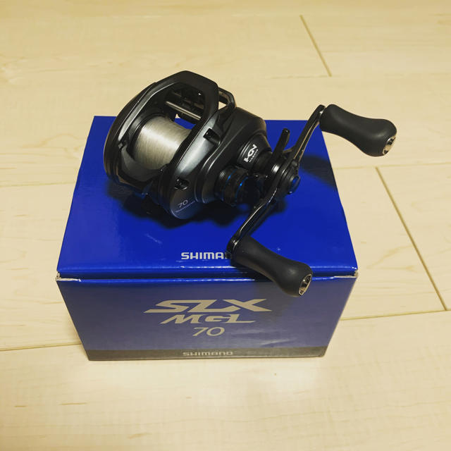 SHIMANO シマノ　ベイトリール　SLX MGL 70 箱付属品有