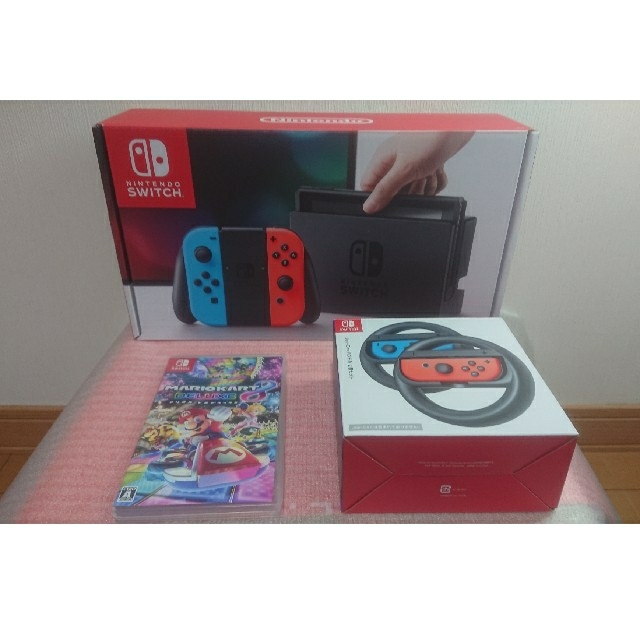 旧型　Nintendo Switch ネオン