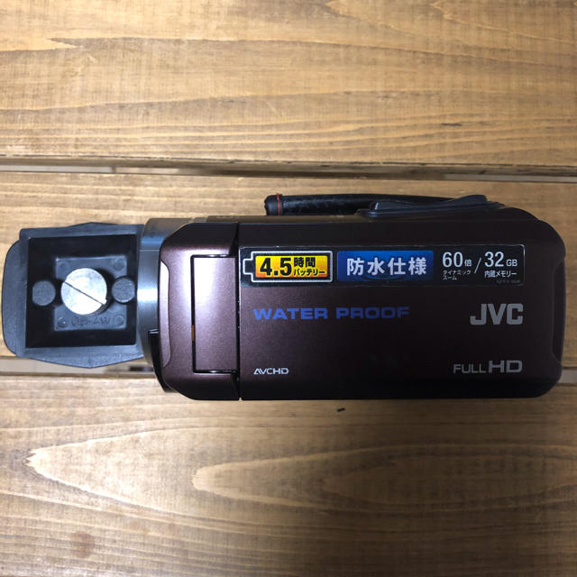 JVCビデオカメラGZ-R70-T 防水仕様 ビデオカメラ