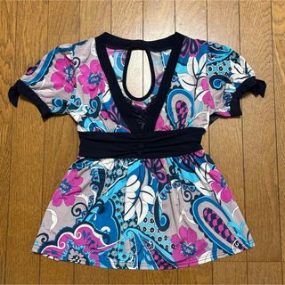 セシルマクビー(CECIL McBEE)の新品　セシル バックリボントップス(カットソー(半袖/袖なし))