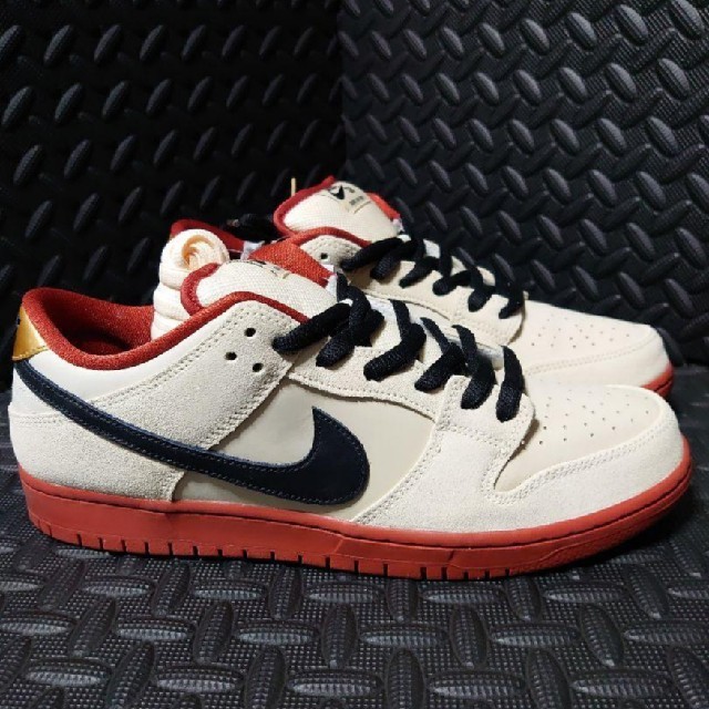 NIKE SB DUNK LOW PRO MUSLIN