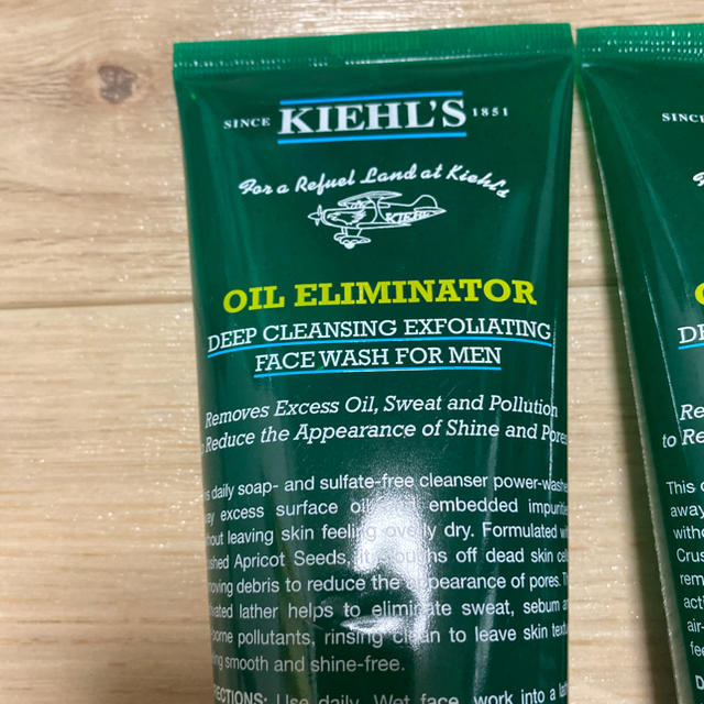 Kiehl's(キールズ)のキールズ KIEHL'S O-Eオイルコントロールクレンザー 200ml コスメ/美容のスキンケア/基礎化粧品(洗顔料)の商品写真