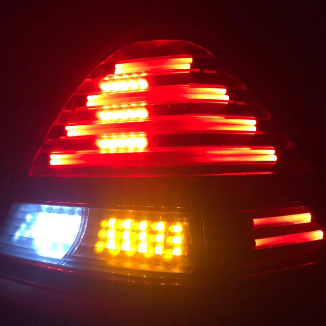 オデッセイ LEDテールランプ 自動車/バイクの自動車(車種別パーツ)の商品写真