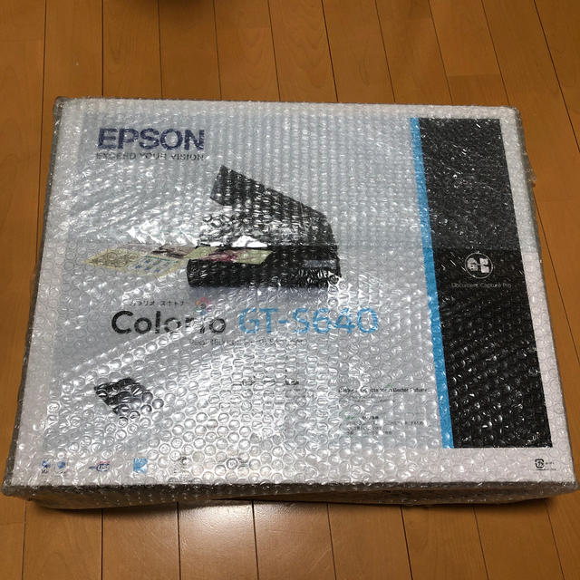 EPSON(エプソン)のEPSON エプソン A4フラットベッドスキャナーGT-S640 インテリア/住まい/日用品のオフィス用品(OA機器)の商品写真