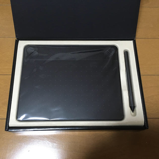 【ワイヤレスキット付！ 】intuos wacom