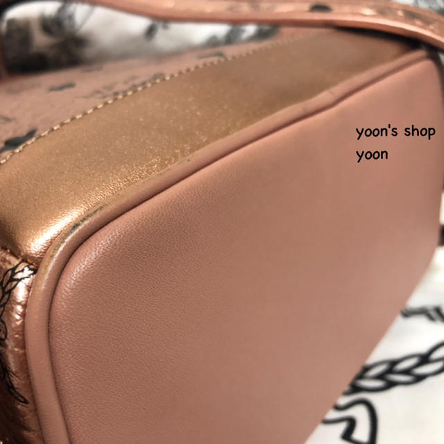 【ラクマ限定値下げ】MCM シャンパンゴールド リュック