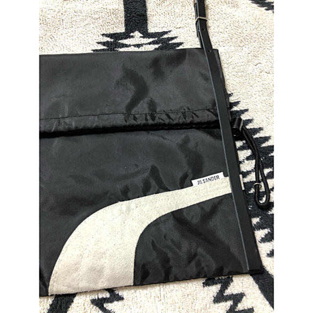 Jil Sander(ジルサンダー)の【数量限定】JILSANDER PUMA リメイク サコッシュ メンズのバッグ(ショルダーバッグ)の商品写真