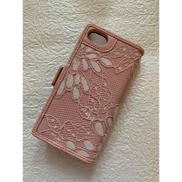 dazzlin(ダズリン)のdazzlin ダズリン　刺繍手帳型iPhoneケース iPhone678兼用 スマホ/家電/カメラのスマホアクセサリー(iPhoneケース)の商品写真