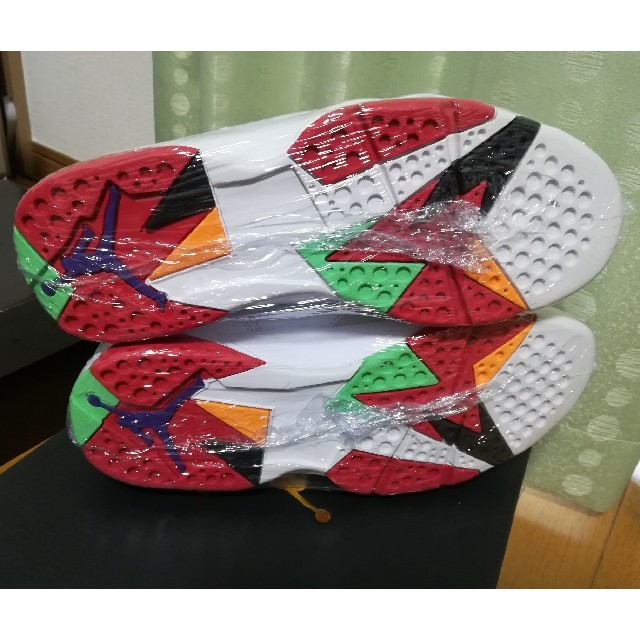 NIKE(ナイキ)のNIKE AIR JORDAN 7 RETRO"HARE" メンズの靴/シューズ(スニーカー)の商品写真