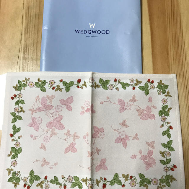 WEDGWOOD(ウェッジウッド)のランチョンマット インテリア/住まい/日用品のキッチン/食器(テーブル用品)の商品写真