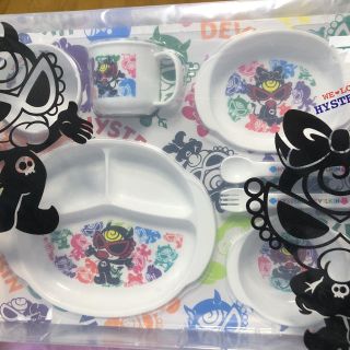 HYSTERIC MINI(離乳食器セット)のフリマアイテム一覧 HYSTERIC MINI(離乳食器セット)のフリマアイテム一覧