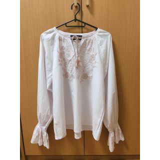 ダブルクローゼット(w closet)の【美品】w closet ブラウス(シャツ/ブラウス(長袖/七分))