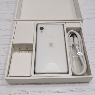 ラクテン(Rakuten)のRakuten Mini White(スマートフォン本体)