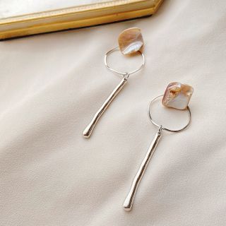 カスタネ(Kastane)のほうじ茶ラテ(氷③)pierce/earring(イヤリング)