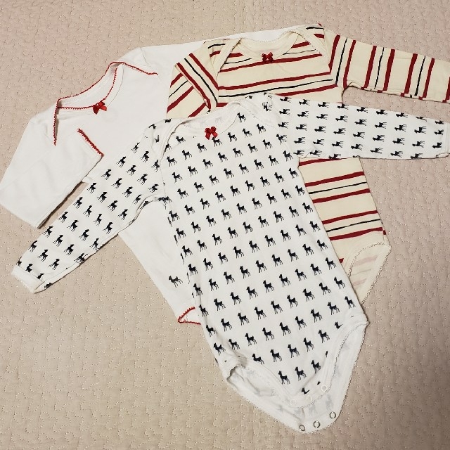 PETIT BATEAU(プチバトー)のプチバトー　長袖ボディ3枚 18m81cm キッズ/ベビー/マタニティのベビー服(~85cm)(肌着/下着)の商品写真